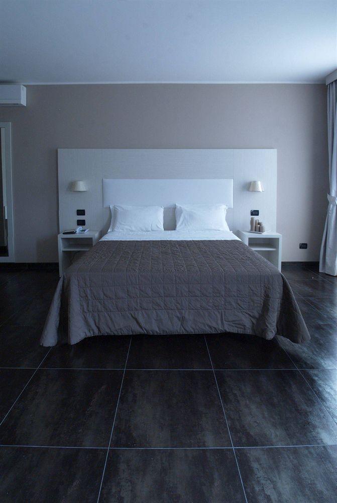 Hotel La Meridiana Settimo Torinese Buitenkant foto